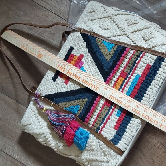 Steve Madden Beige/Multi Bali Tote - Picture 8 of 12